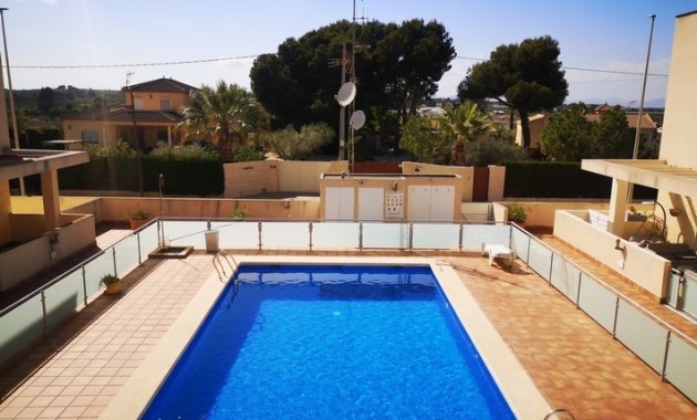 2. Town house - Resale - Los Montesinos -
                La Herrada