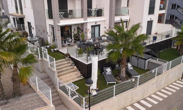 Apartamento/ piso - Reventa - Orihuela Costa -
                Villamartín