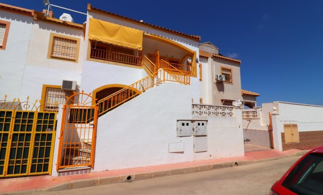 Apartamento/ piso - Reventa - Torrevieja -
                Altos del Limonar