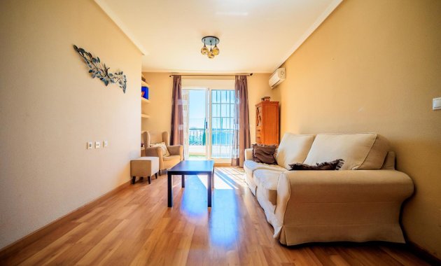 Apartamento / piso - Reventa - Torrevieja - Center