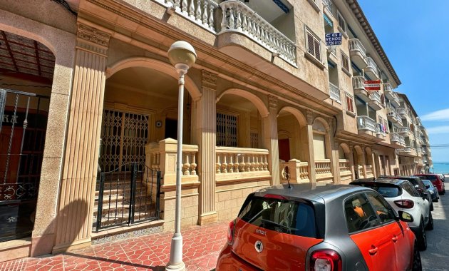 Apartamento - Reventa -
            Guardamar del Segura - MM-40270