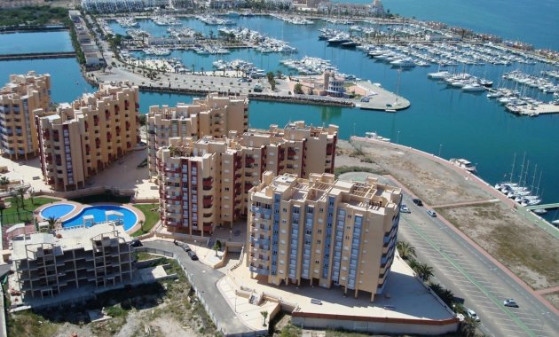 Apartment / flat - New Build - La Manga del Mar Menor -
                La Manga