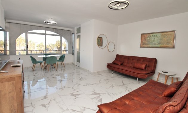 Apartment / flat - Resale - Villamartín -
                Villamartín