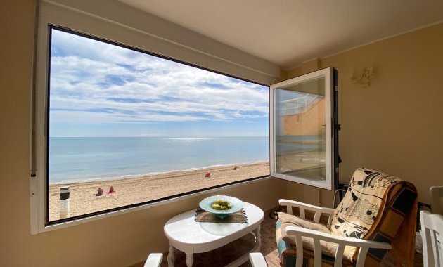 Apartment  - Resale - Torrevieja -
                Torrevieja