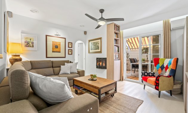 Apartment  - Resale - Torrevieja -
                Torrevieja