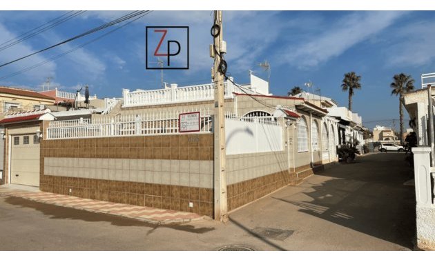 Bungalow - Resale - Los Alcazares -
                Los Alcazares