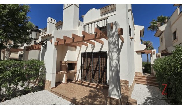 Einbýlishús - Endursala - Algorfa - La Finca Golf