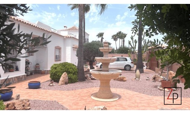 Einbýlishús - Endursala -
            Torrevieja - 0503