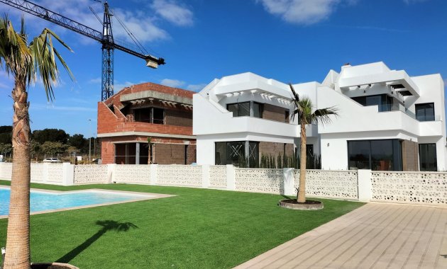 Einbýlishús - Nýbygging - Pilar de la Horadada - Lo Romero Golf