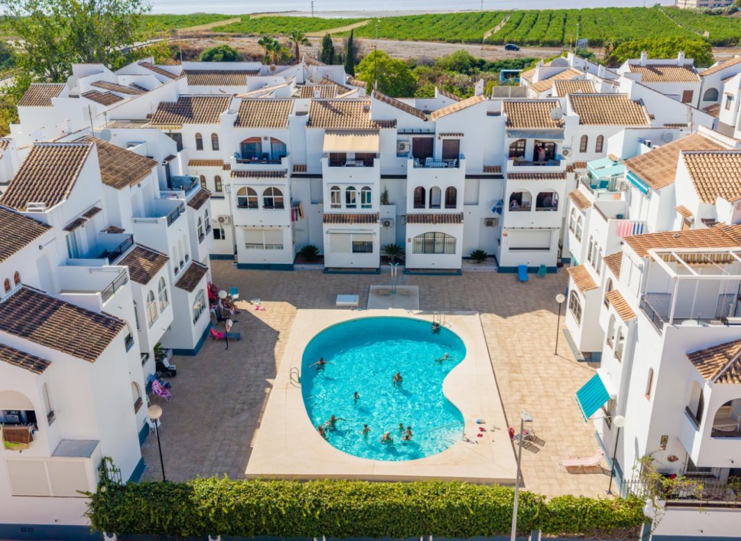 Endursala - Apartament / Duplex -
Torrevieja