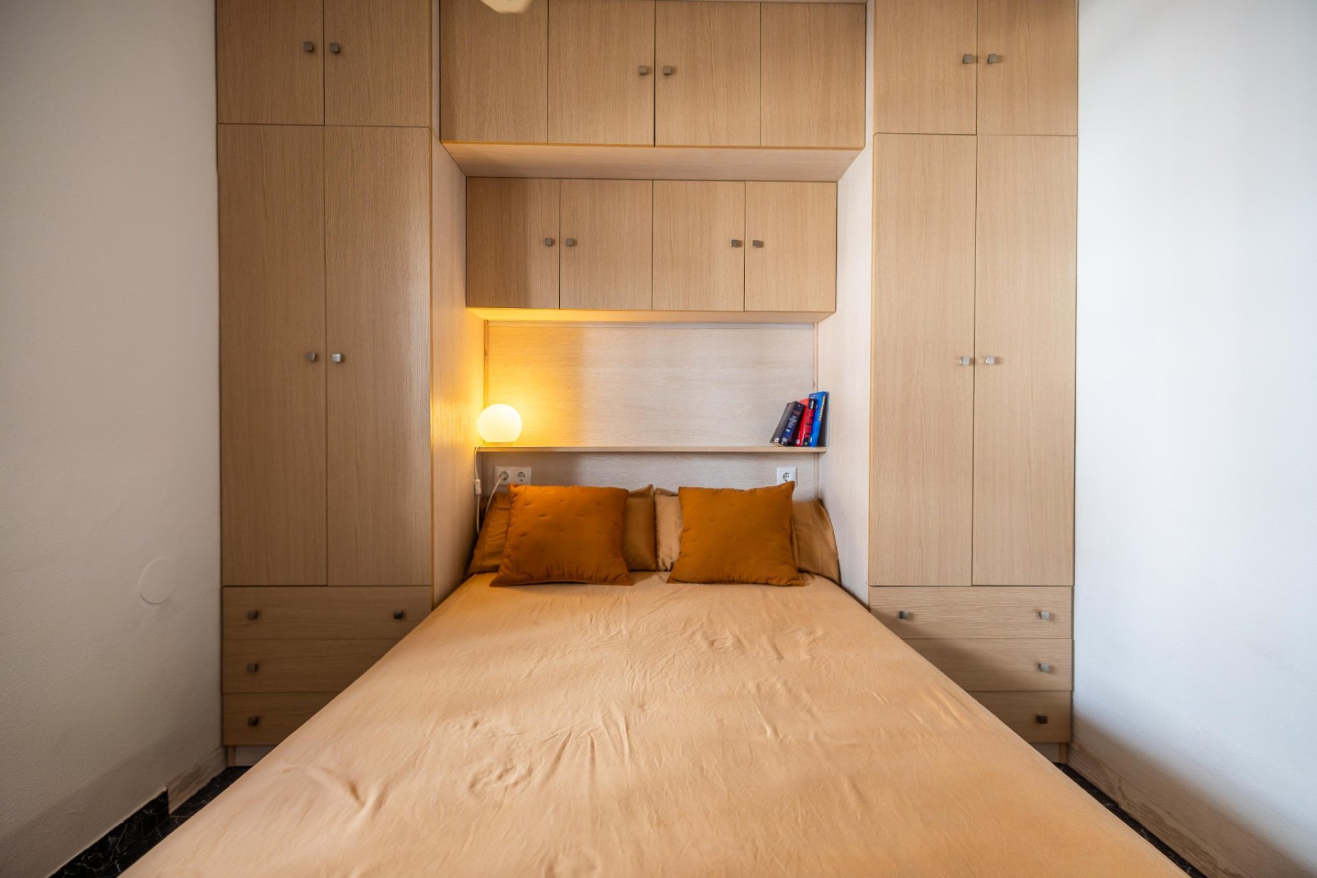 Endursala - Apartament / Duplex -
Torrevieja