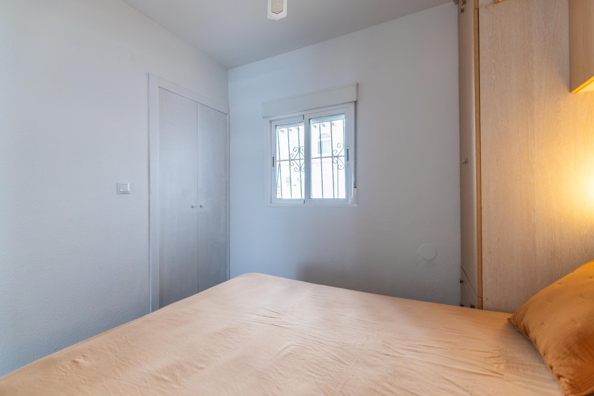 Endursala - Apartament / Duplex -
Torrevieja