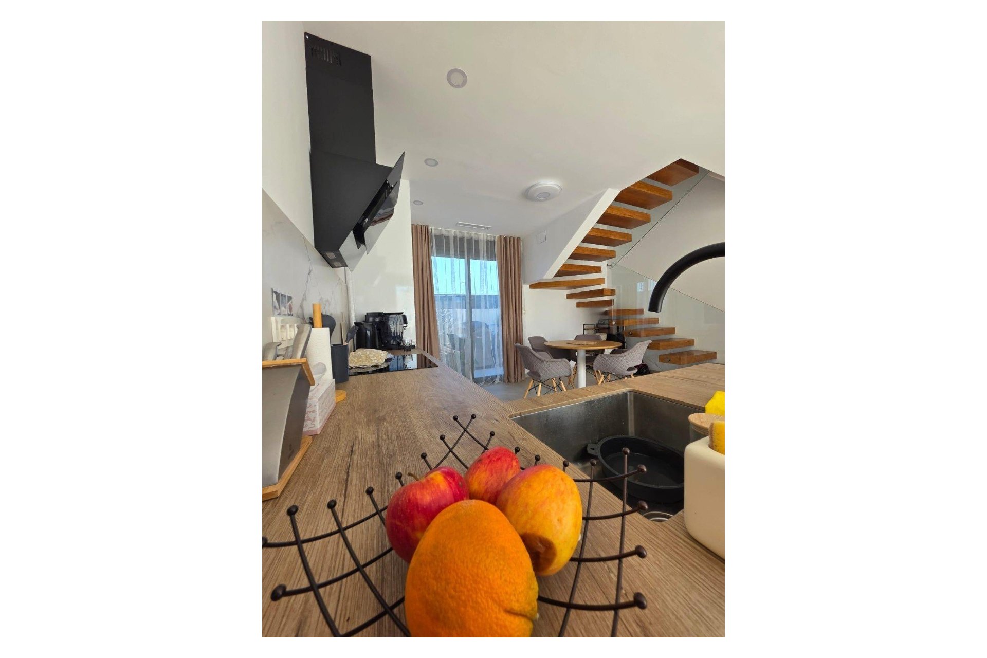 Endursala - Einbýlishús -
Benijofar