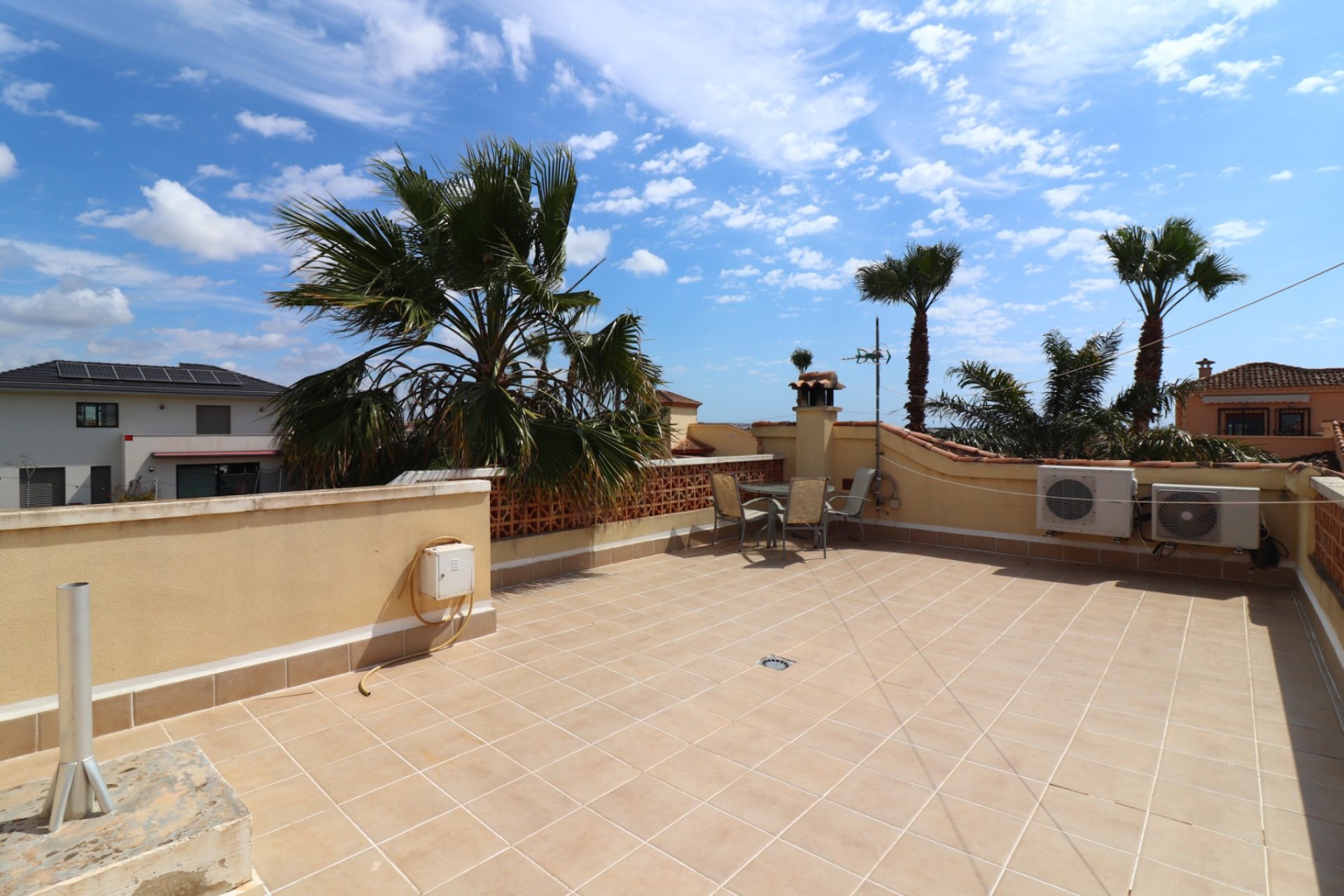 Endursala - Einbýlishús -
Formentera del Segura - Fincas de La Vega