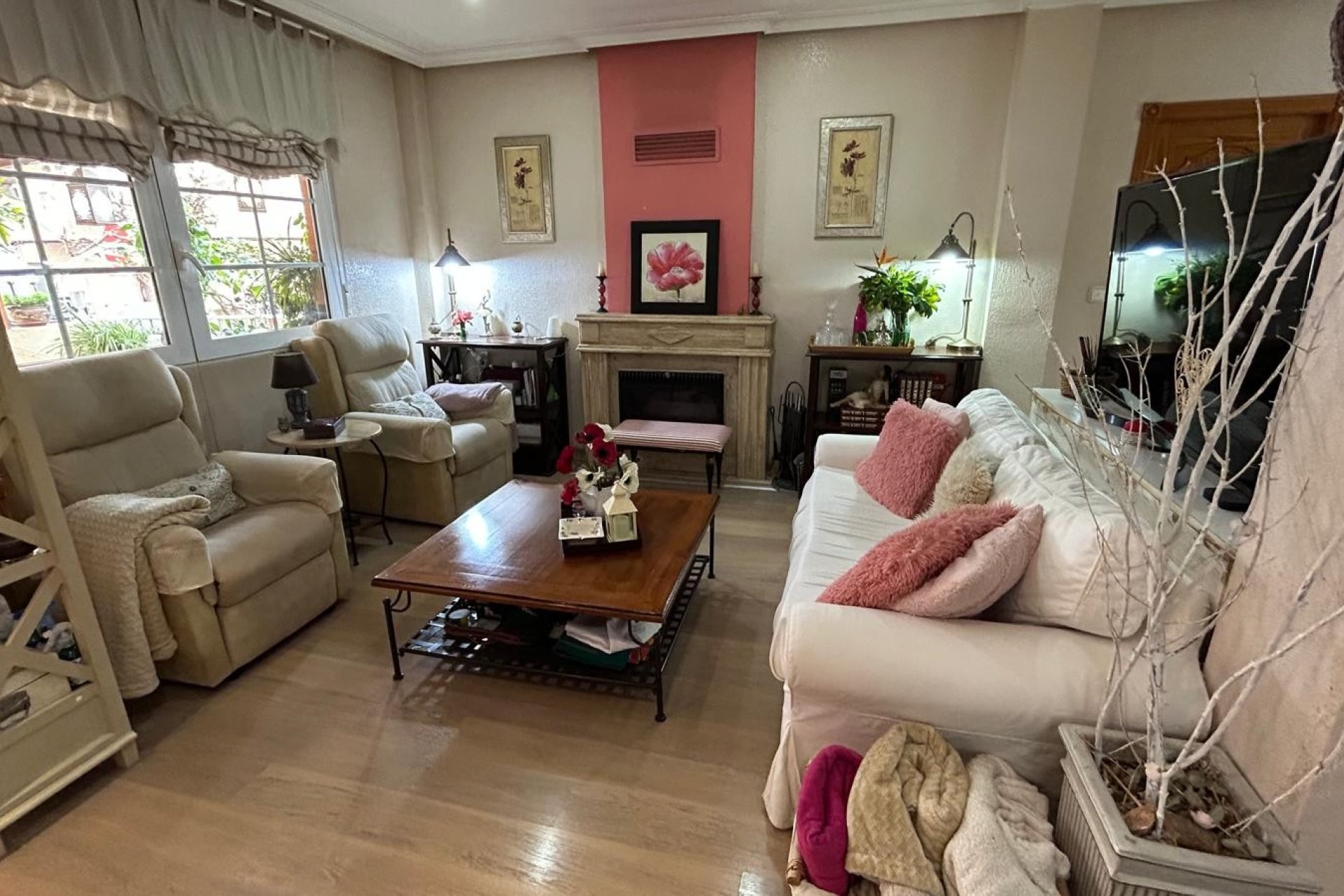 Endursala - Einbýlishús -
Montesinos - Los Montesinos