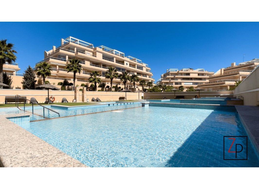 Endursala - Íbúð á jarðhæð -
Orihuela Costa - Villamartín