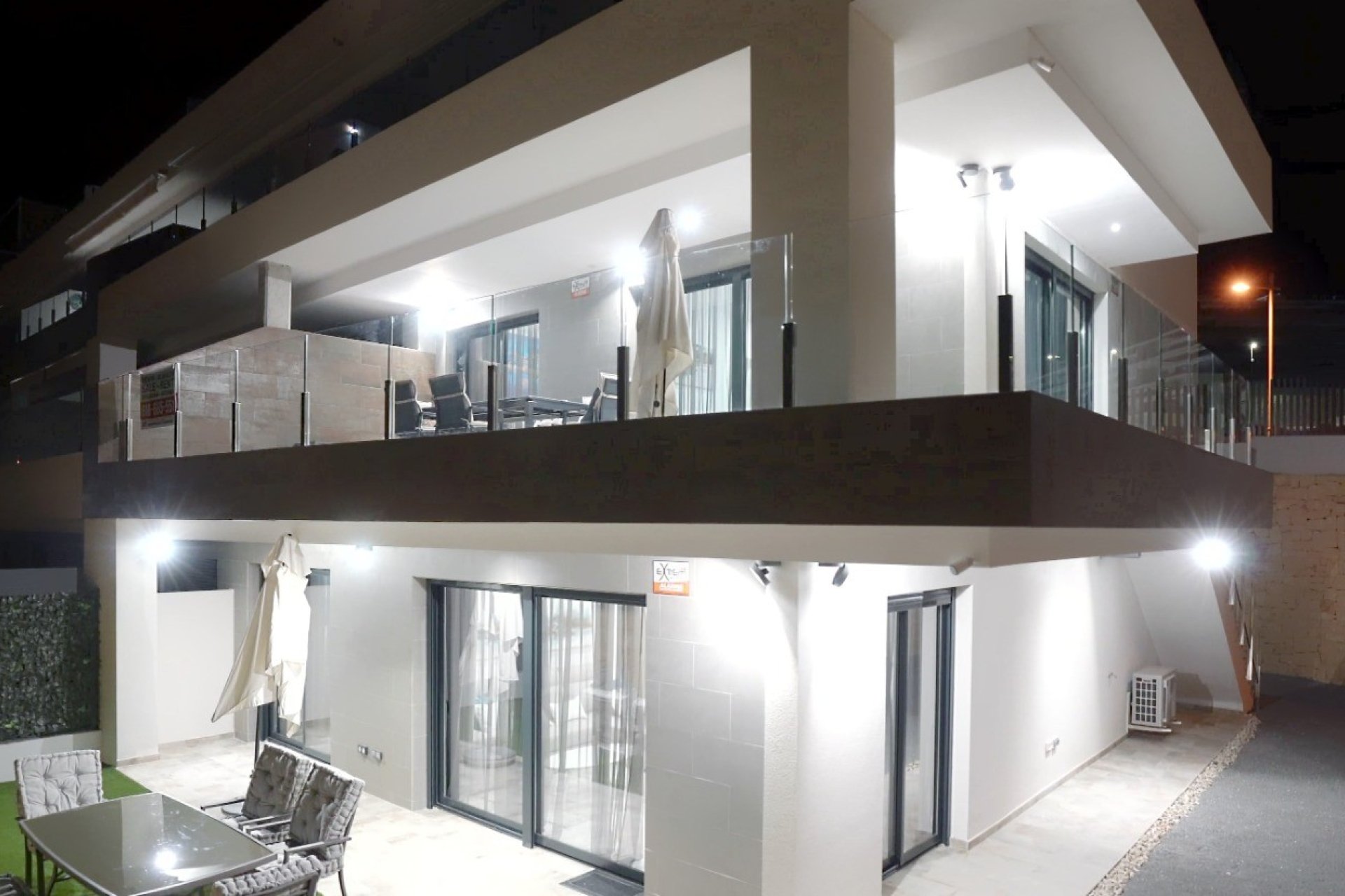 Endursala - Íbúð -
Finestrat