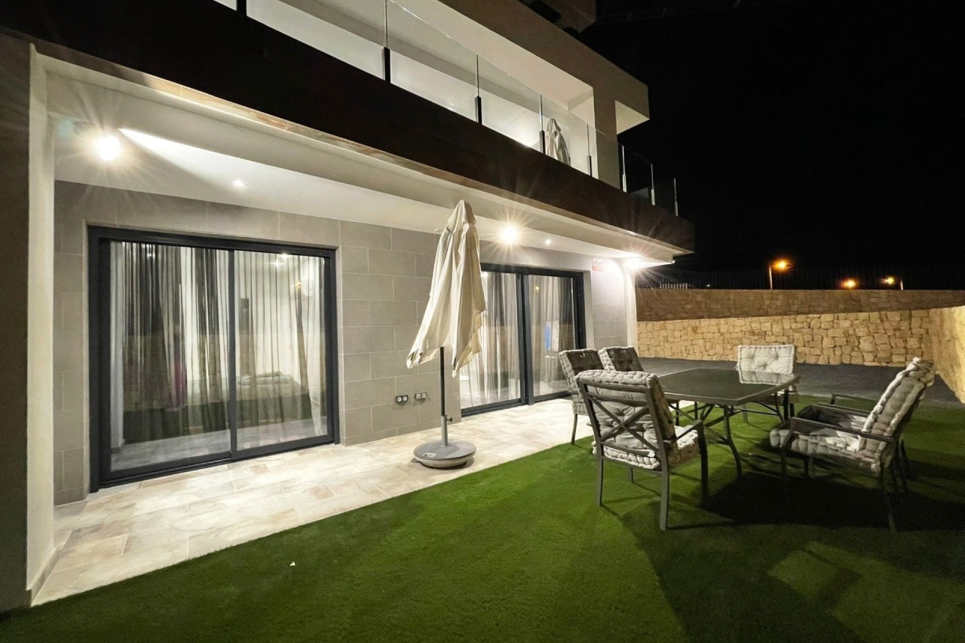 Endursala - Íbúð -
Finestrat