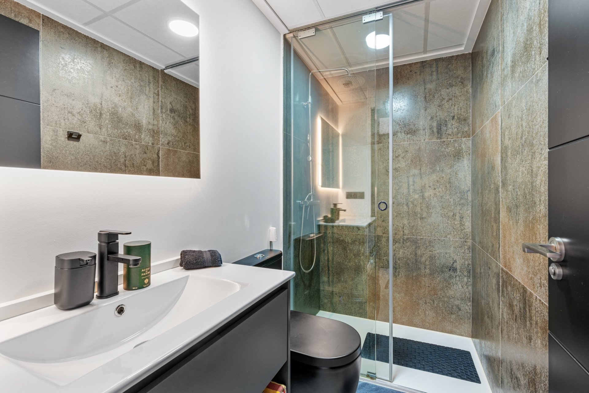 Endursala - Íbúð -
Formentera del Segura