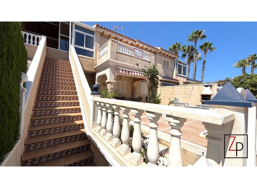 Endursala - Íbúð -
Orihuela Costa - La Florida