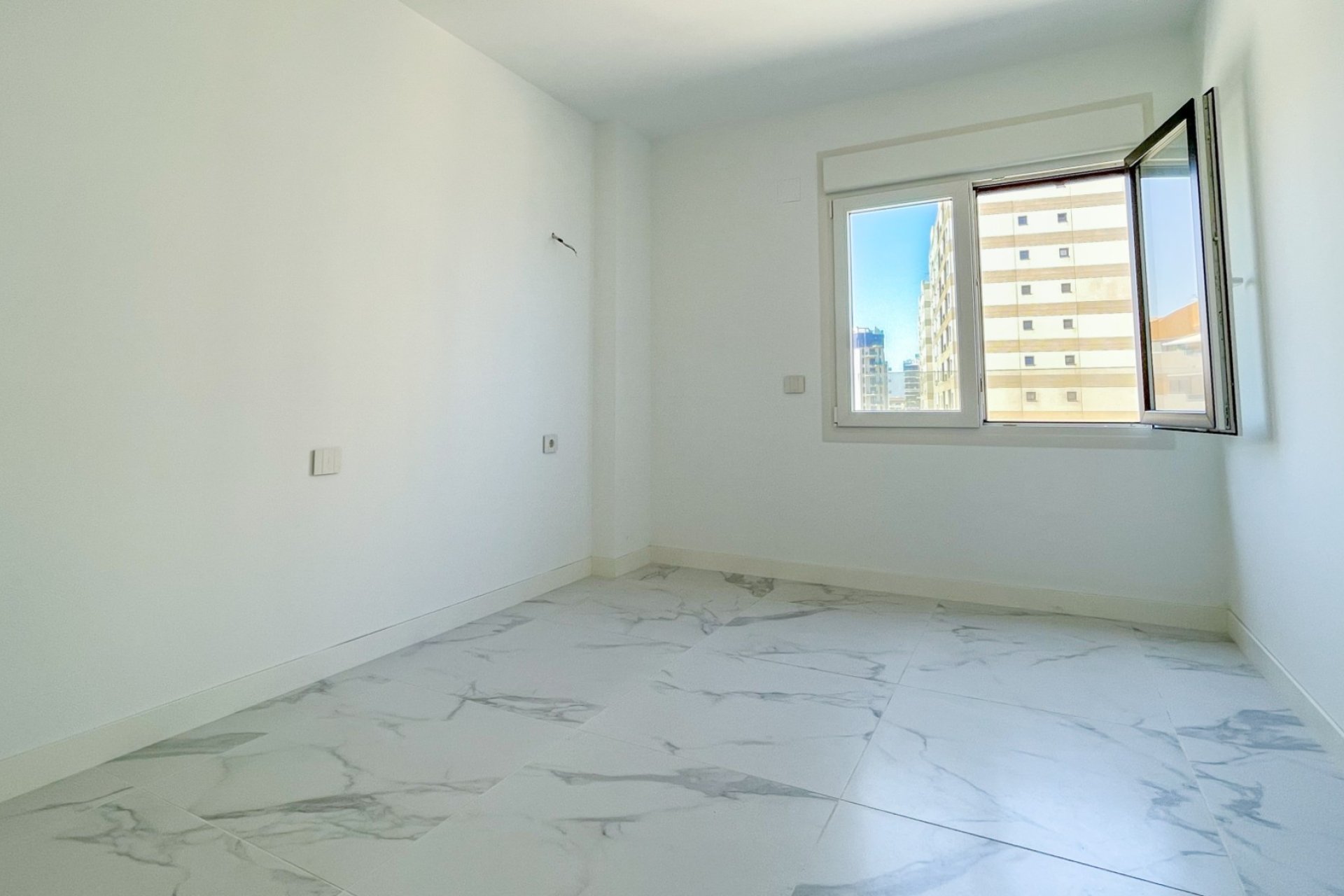 Endursala - Íbúð -
Orihuela Costa - Punta Prima