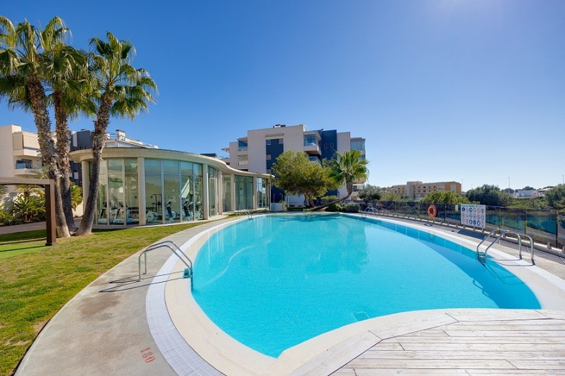 Endursala - Íbúð -
Orihuela Costa - Villamartín