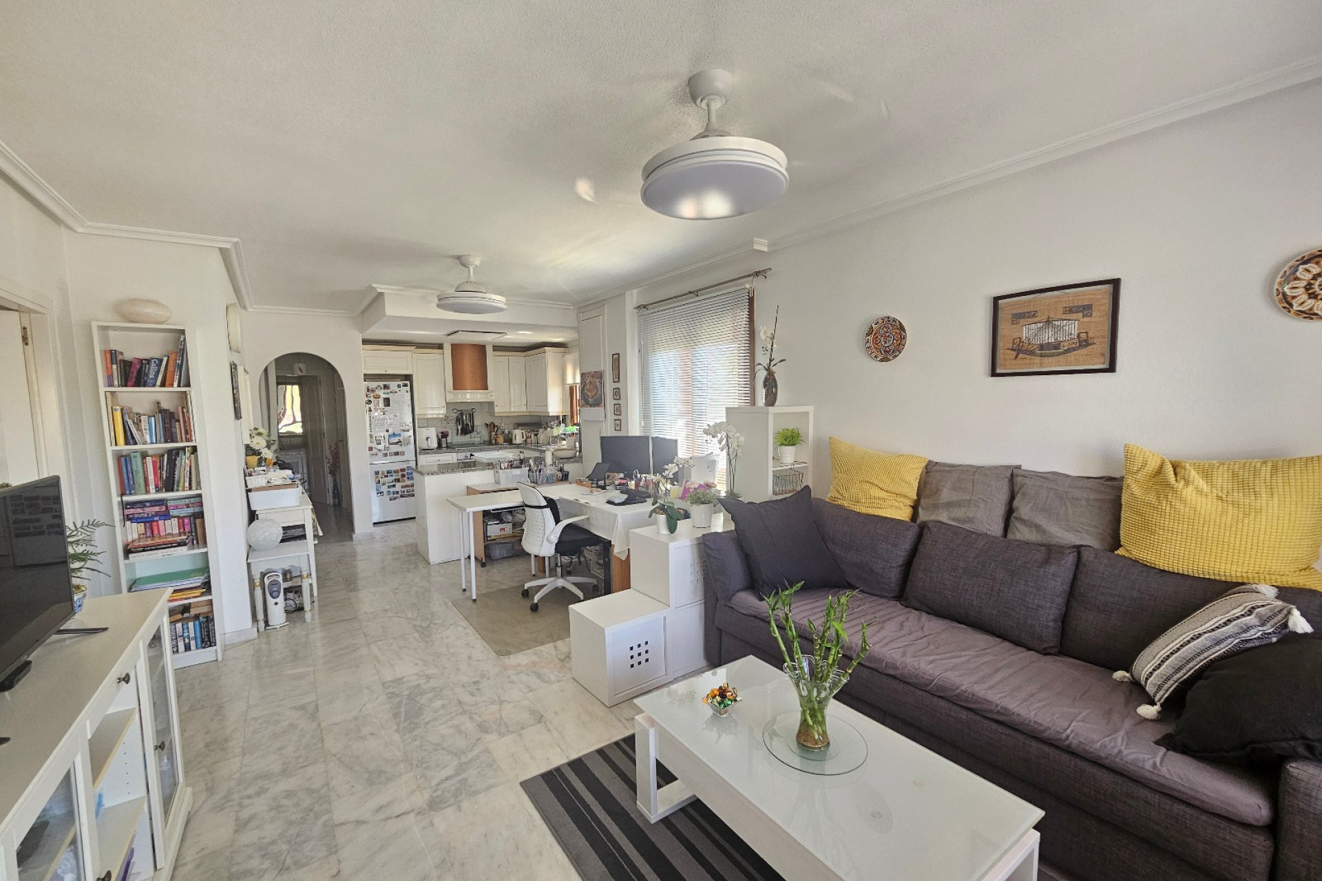 Endursala - Íbúð -
Villamartín - PAU 8