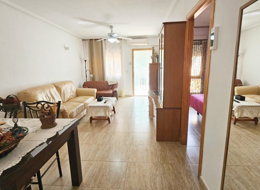 Endursala - Raðhús -
Los Alcazares