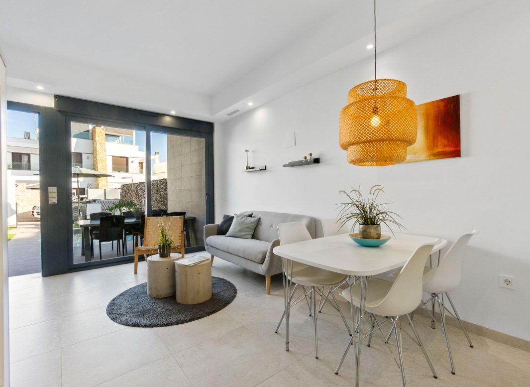 Endursala - Raðhús -
Orihuela Costa - Villamartín