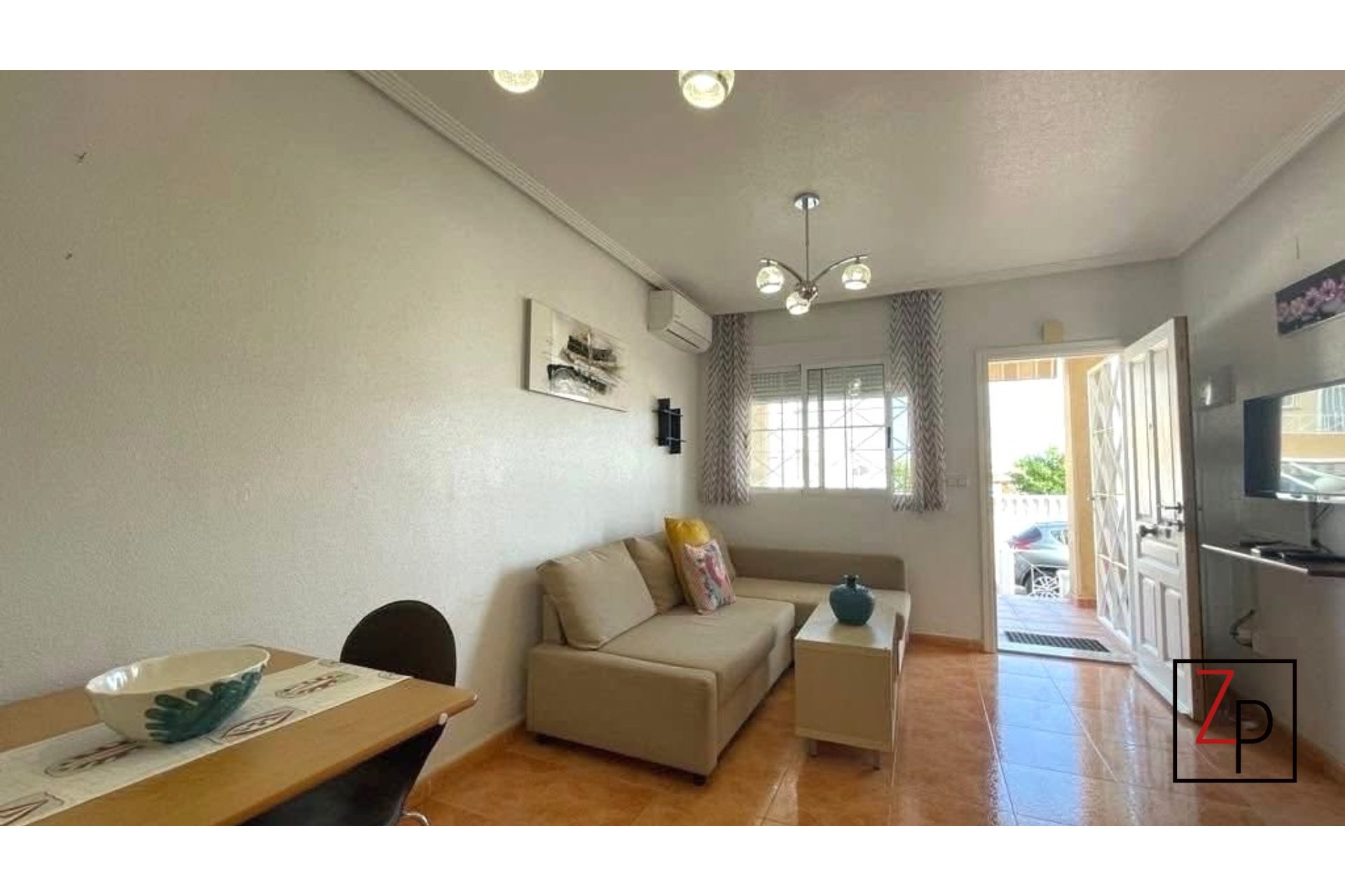 Endursala - Raðhús -
Torrevieja - Baños de Europa