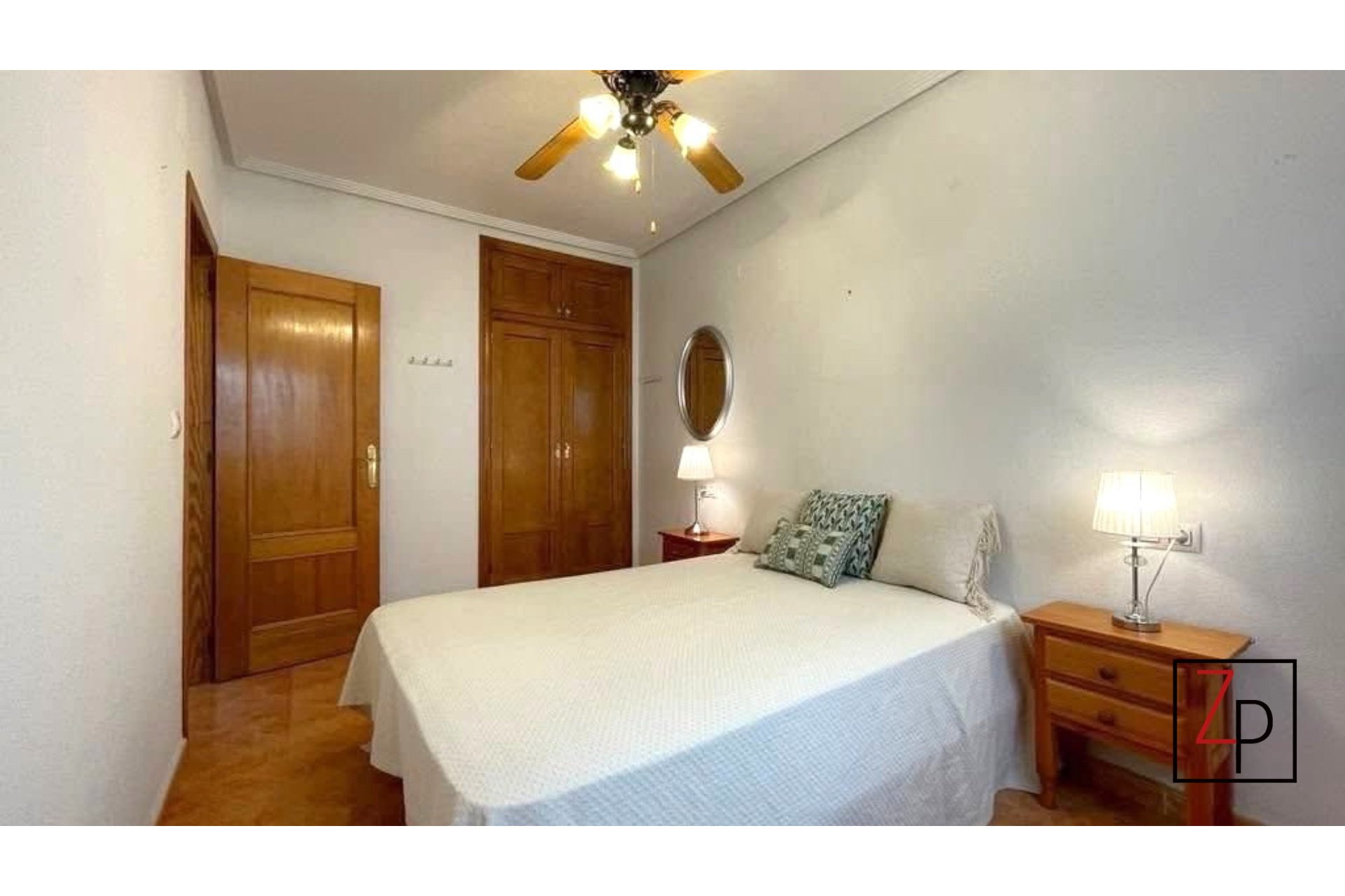 Endursala - Raðhús -
Torrevieja - Baños de Europa