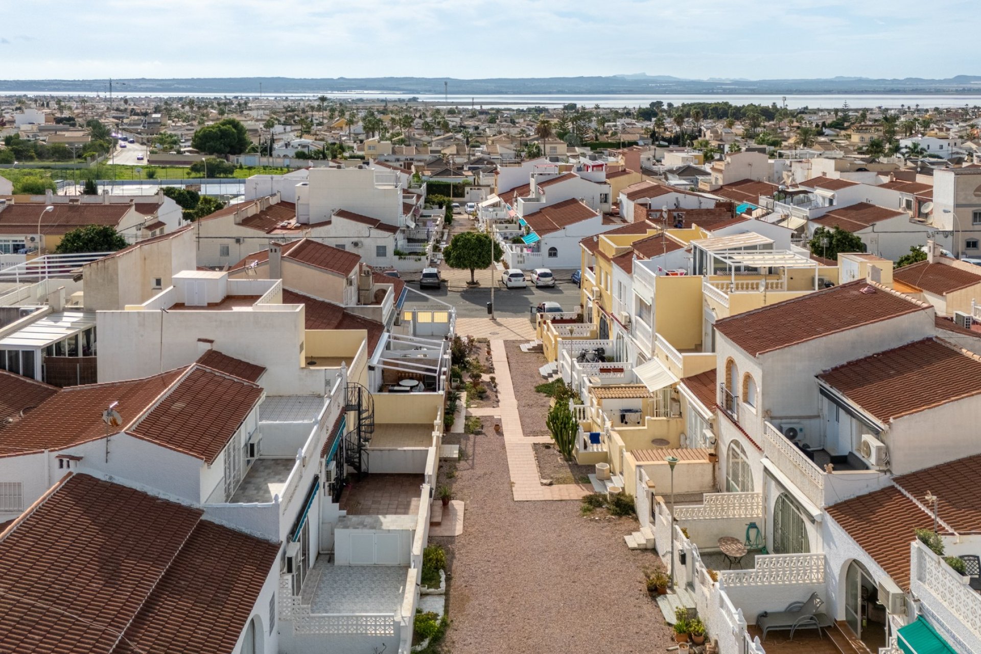 Endursala - Raðhús -
Torrevieja - La Siesta