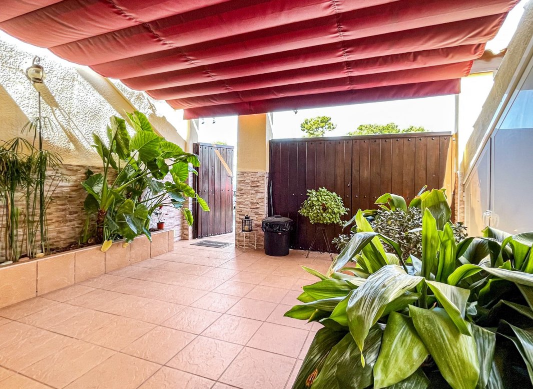 Endursala - Raðhús -
Torrevieja - Los Balcones