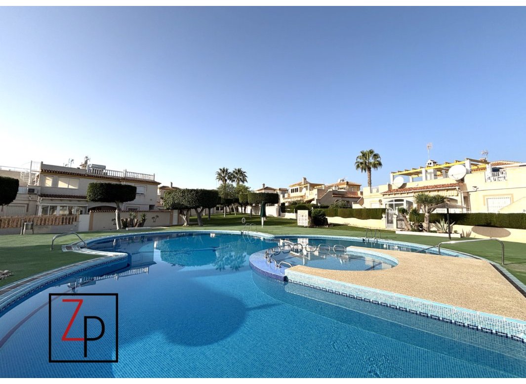 Endursala - Raðhúshæð -
Torrevieja - Los Balcones - Los Altos del Edén
