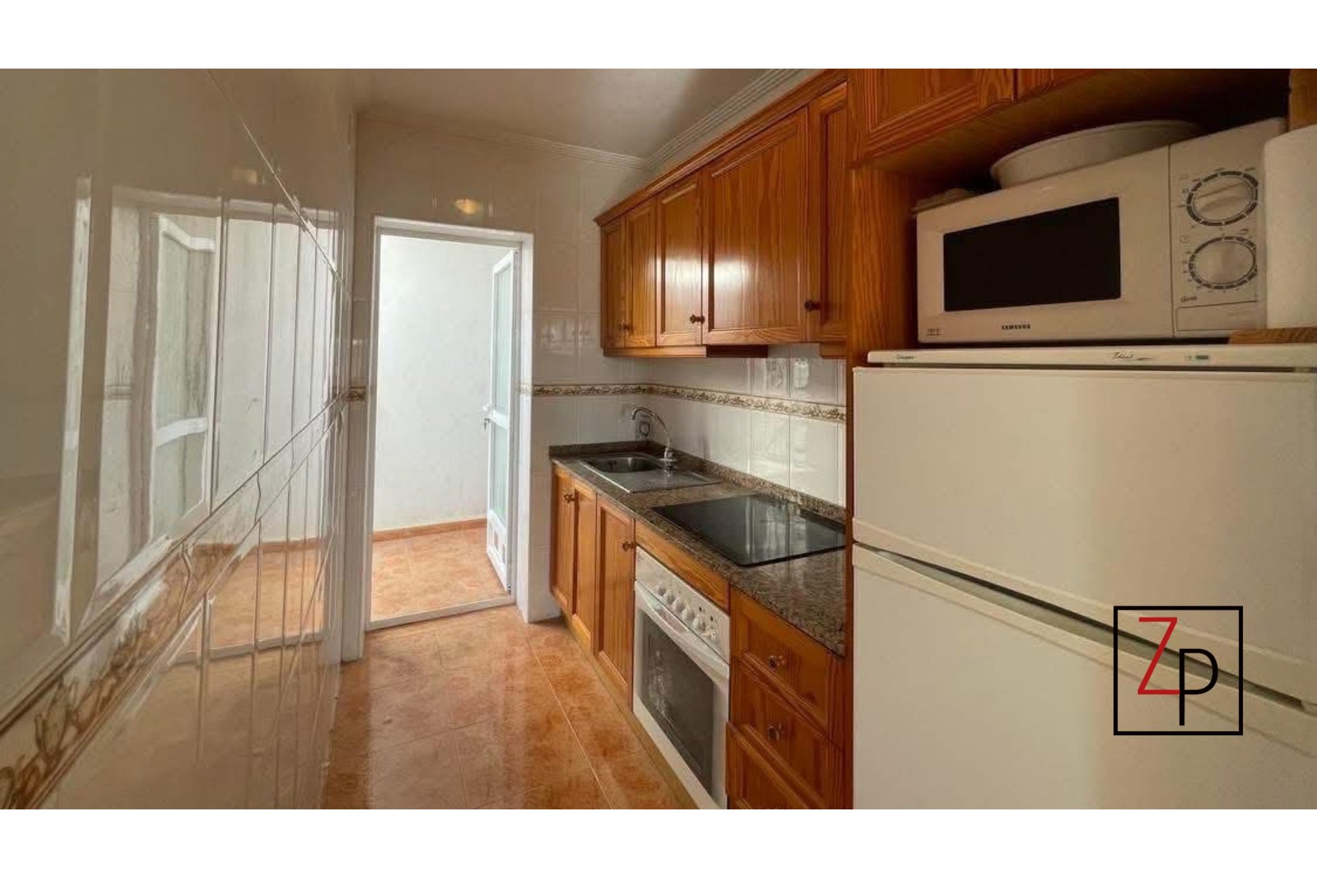 Endursala -  -
Torrevieja - Baños de Europa