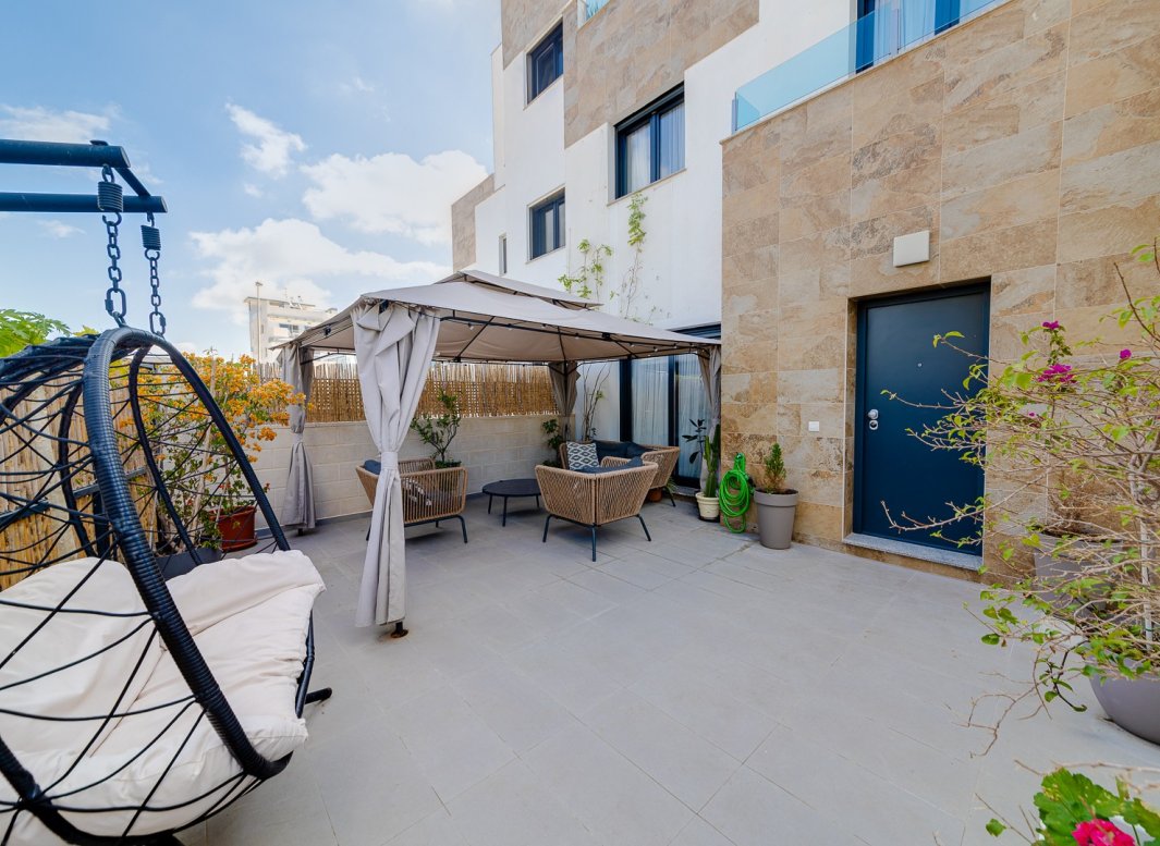 Endursala - Townhouse / Terraced House -
Orihuela Costa - Las Filipinas