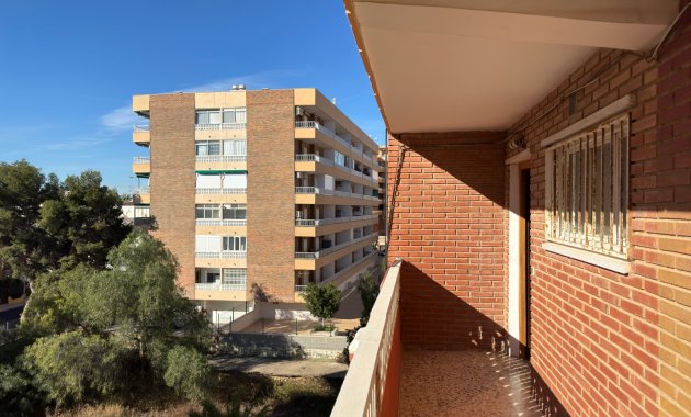 Íbúð / íbúð - Endursala -
            Torrevieja - MM-92033