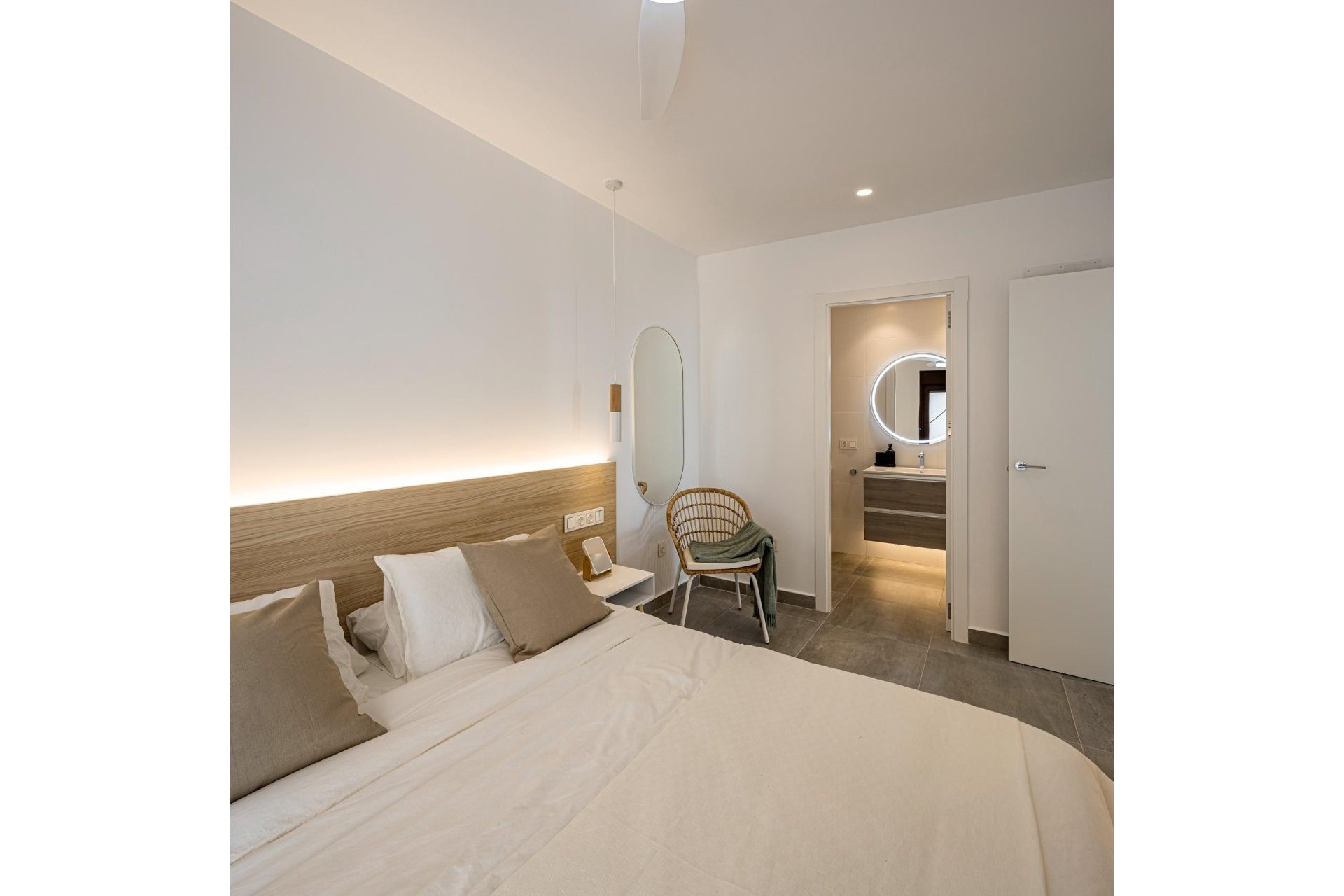 New Build -  -
Pilar de la Horadada - pueblo