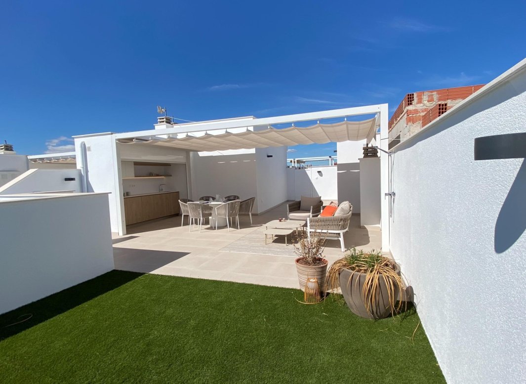 New Build - Top Floor Bungalow -
Pilar de la Horadada - pueblo