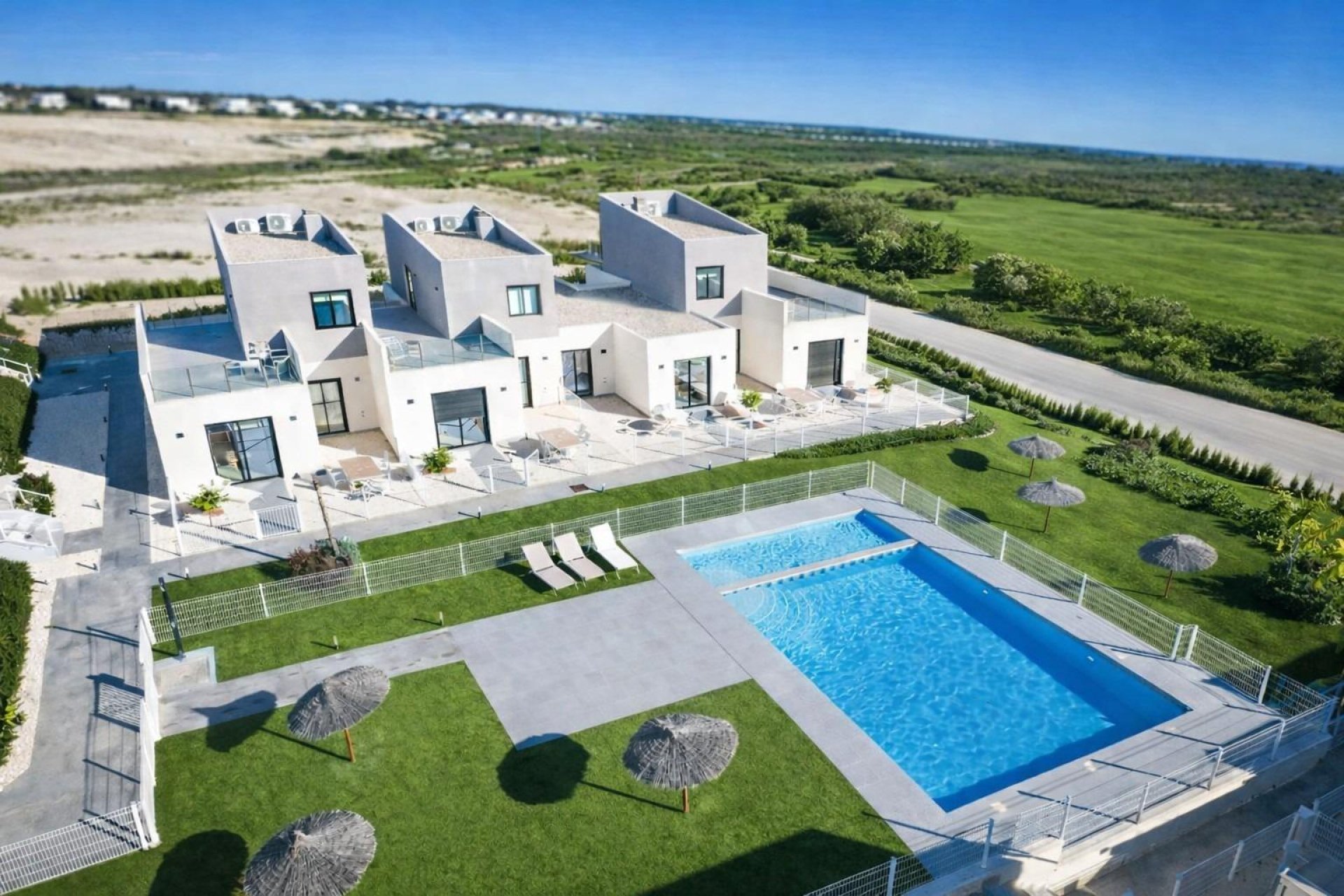New Build - Townhouse -
Baños y Mendigo - Altaona Golf