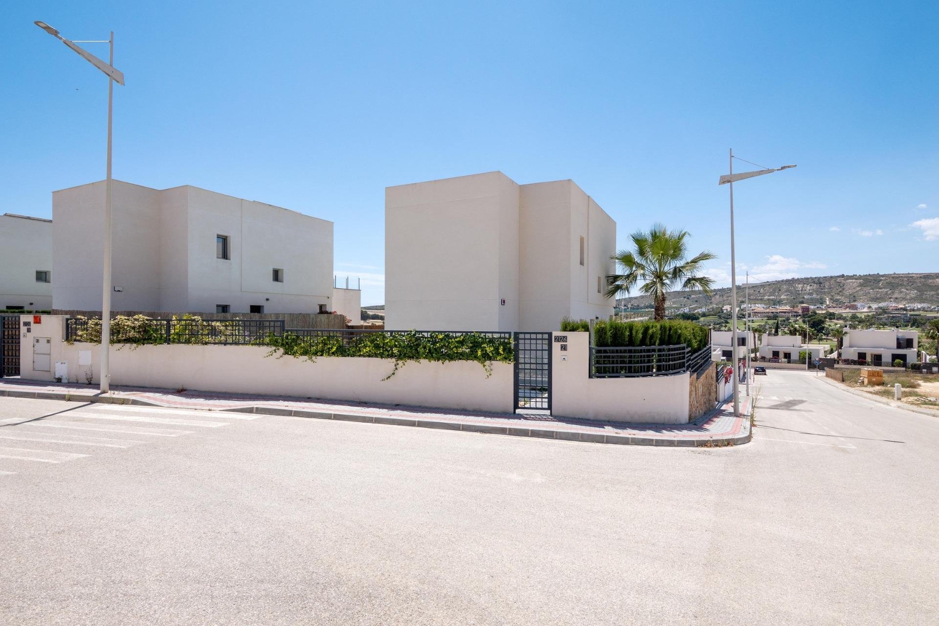 Nýbygging - Einbýlishús -
Algorfa - La Finca Golf