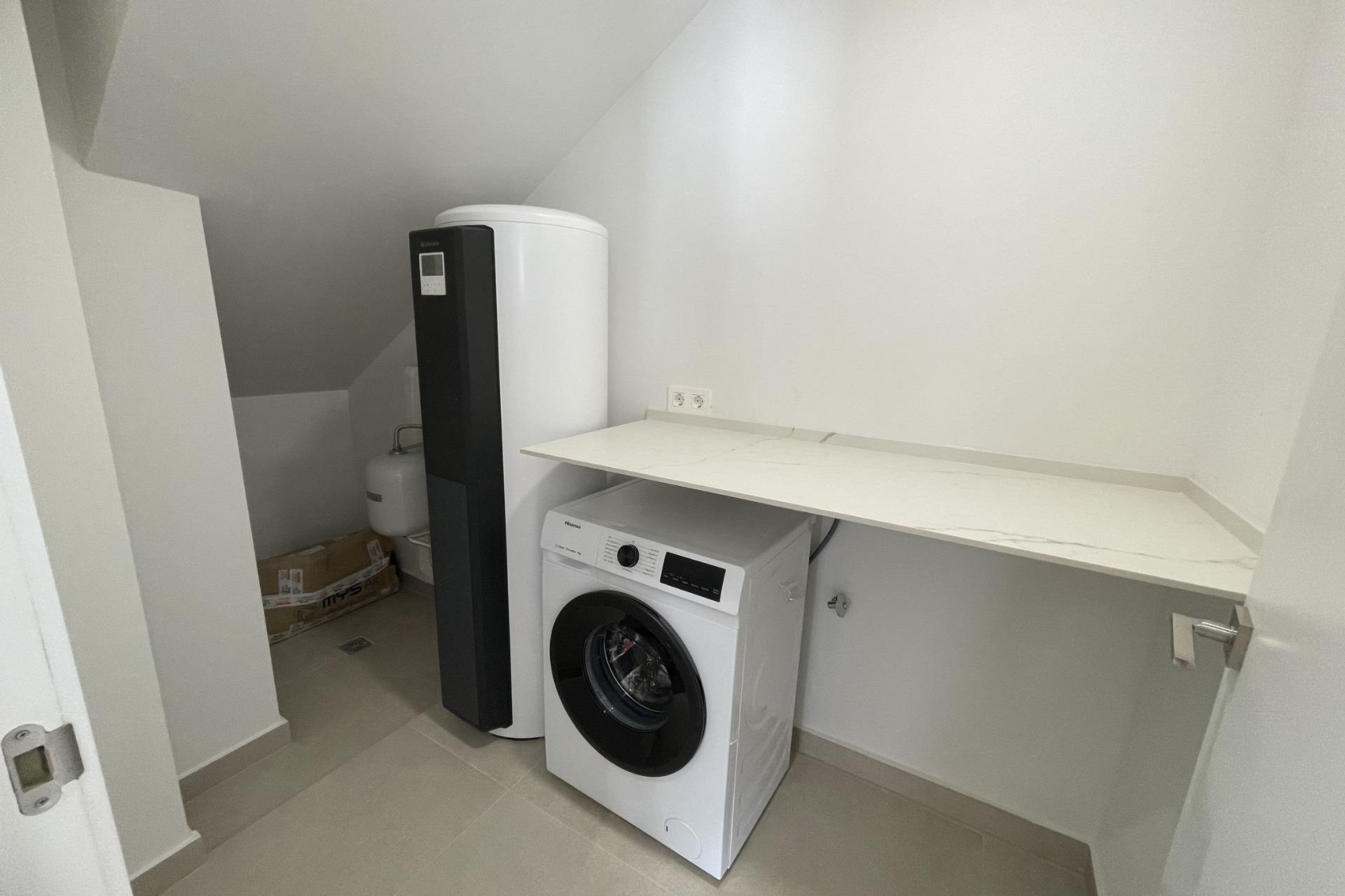 Nýbygging - Einbýlishús -
Almoradí - Heredades