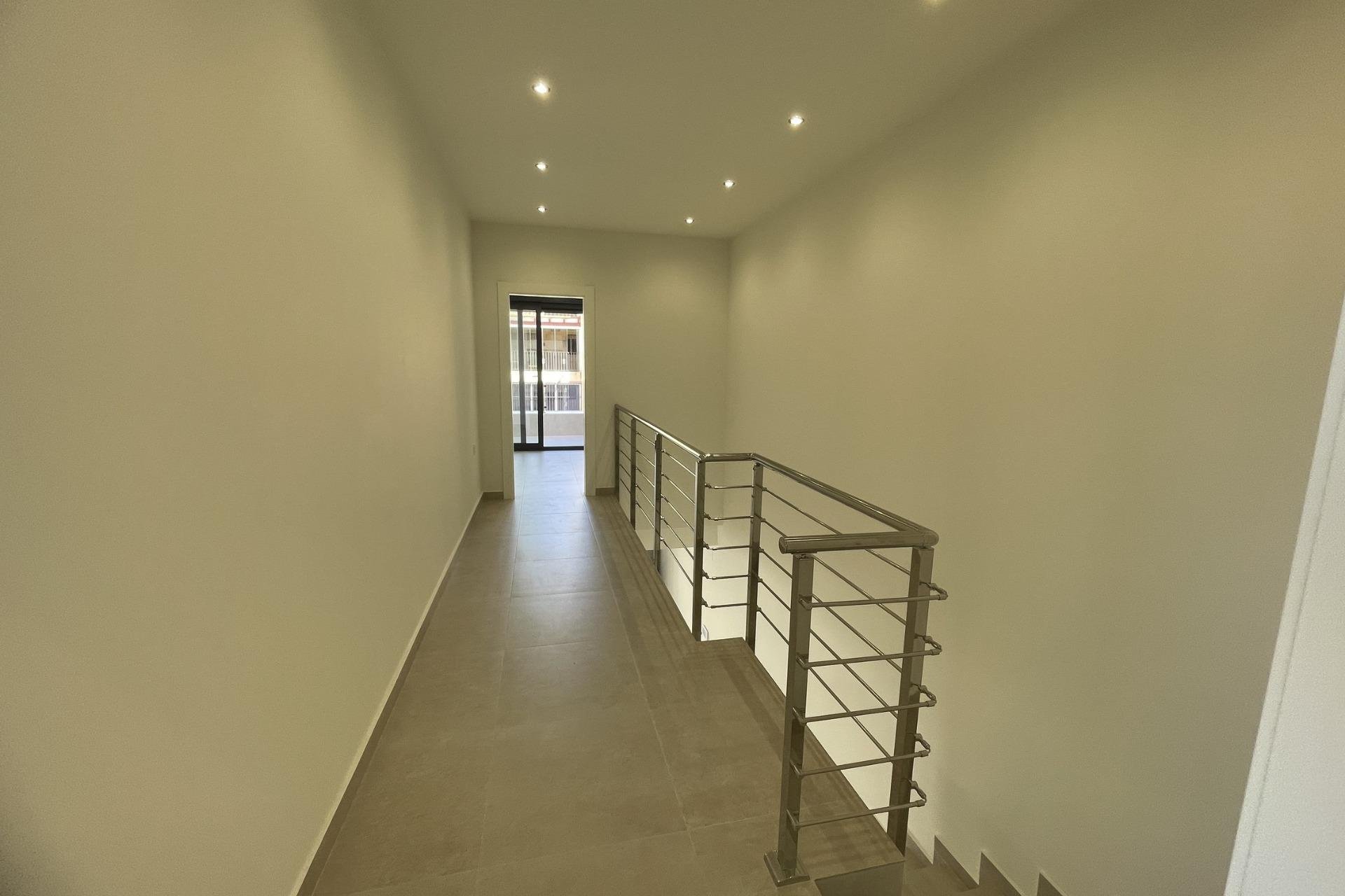 Nýbygging - Einbýlishús -
Almoradí - Heredades