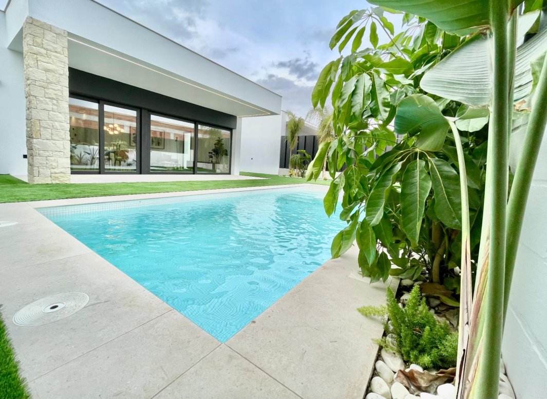 Nýbygging - Einbýlishús -
Molina De Segura - Urb. La Quinta