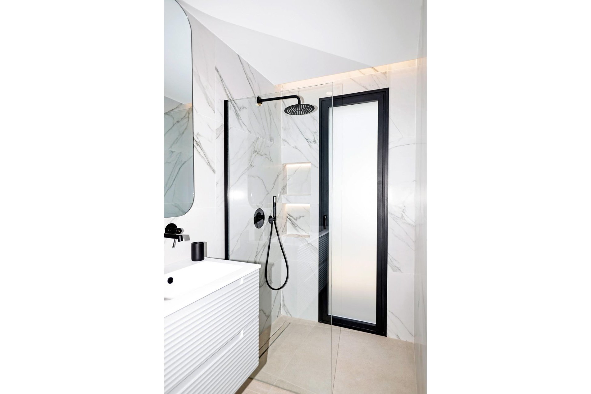 Nýbygging - Einbýlishús -
Molina De Segura - Urb. La Quinta