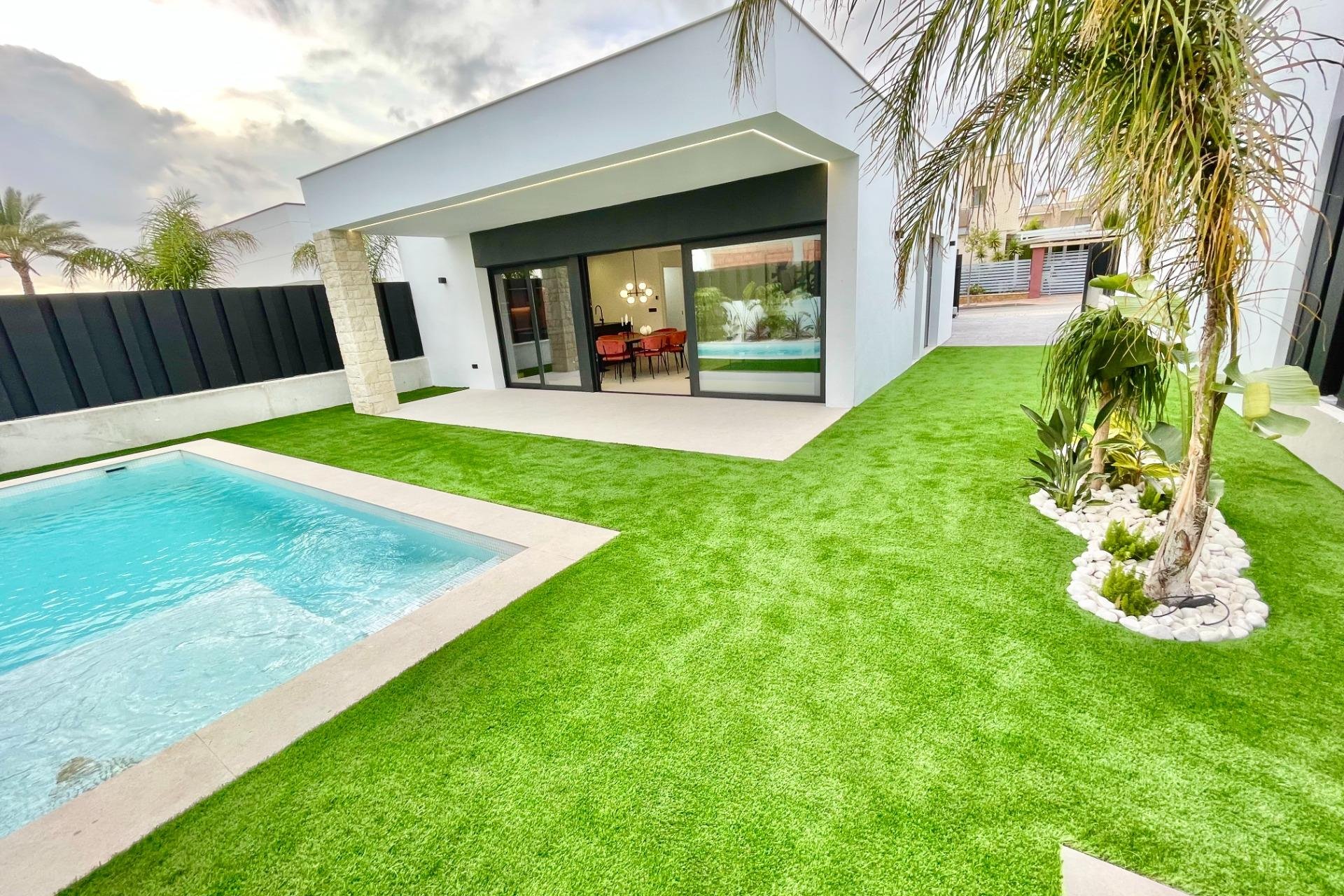 Nýbygging - Einbýlishús -
Molina De Segura - Urb. La Quinta