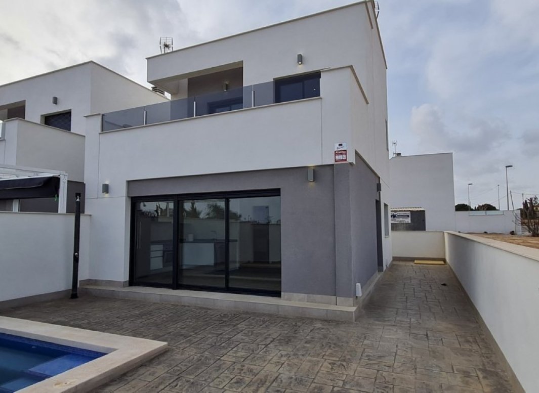 Nýbygging - Einbýlishús -
Orihuela Costa - El Barranco