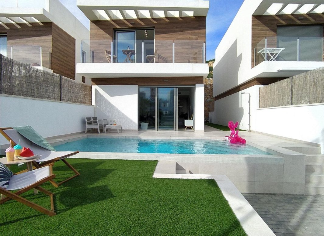 Nýbygging - Einbýlishús -
Orihuela Costa - PAU 8