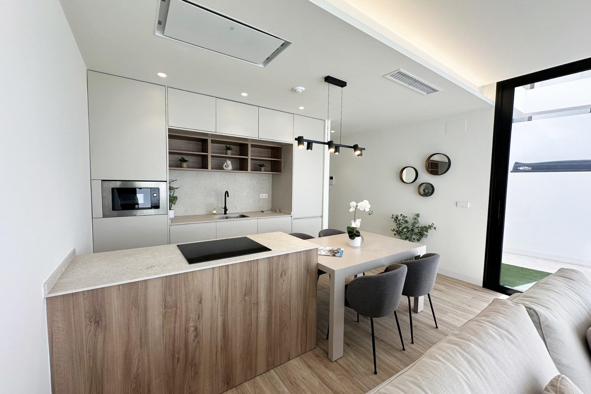 Nýbygging - Einbýlishús -
Pilar de la Horadada - Torre De La Horadada