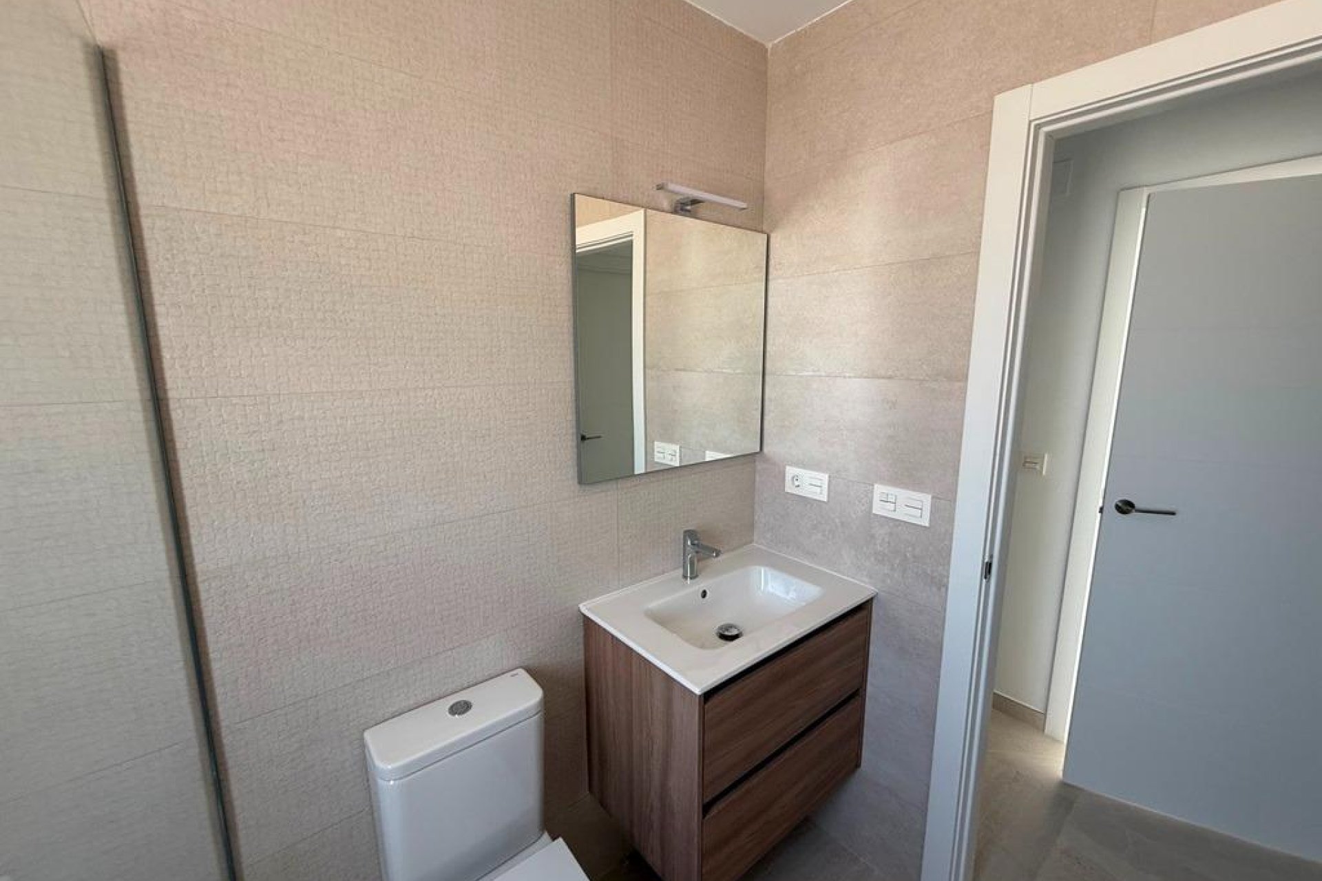 Nýbygging - Einbýlishús -
Pinoso - Camino Del Prado